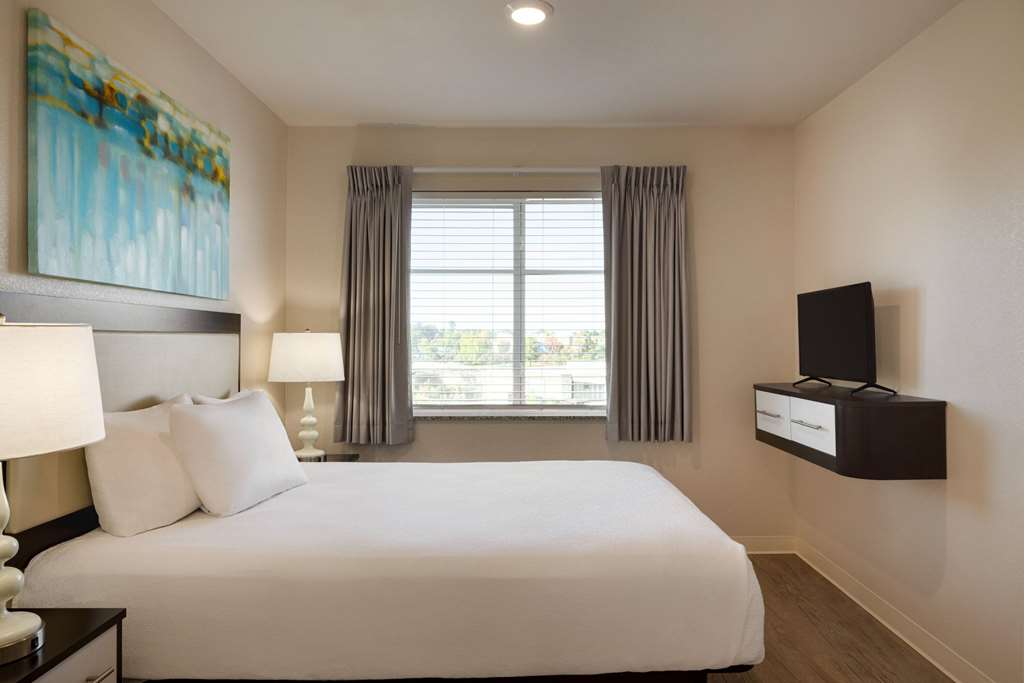 WaterWalk Extended Stay Raleigh Durham Research Triangle - photo 112