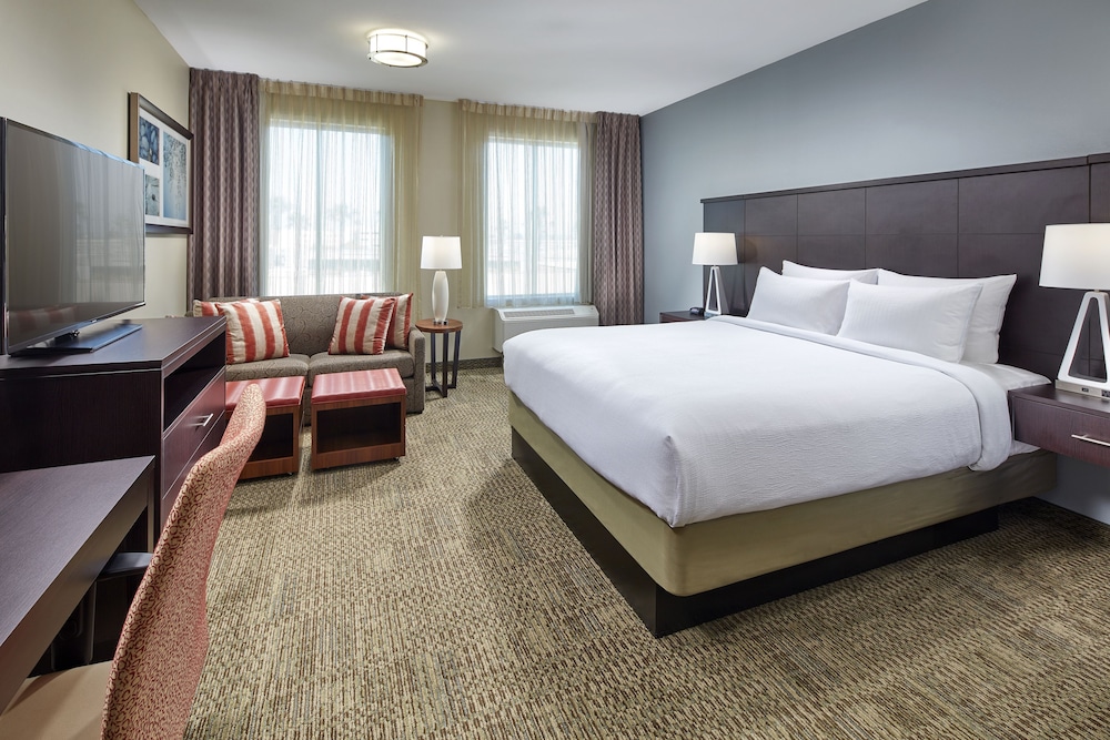 Staybridge Suites Anaheim At The Park by IHG - photo 6