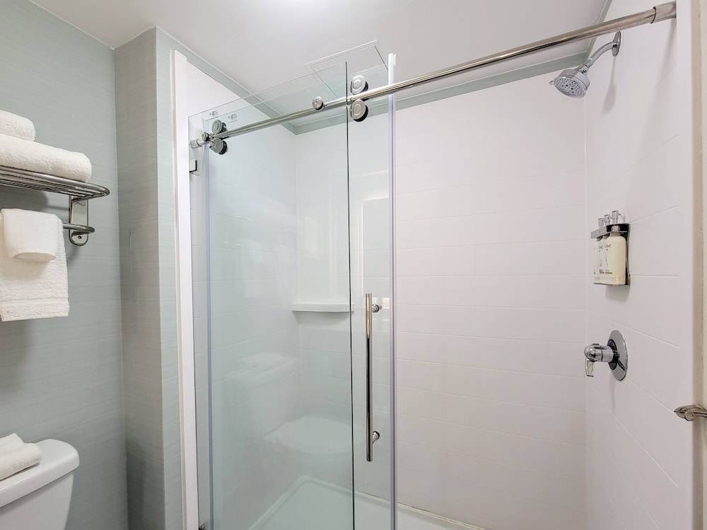 Holiday Inn Belcamp Aberdeen Area by IHG - photo 54