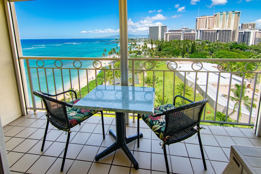 Waikiki Shore By Outrigger - photo 143