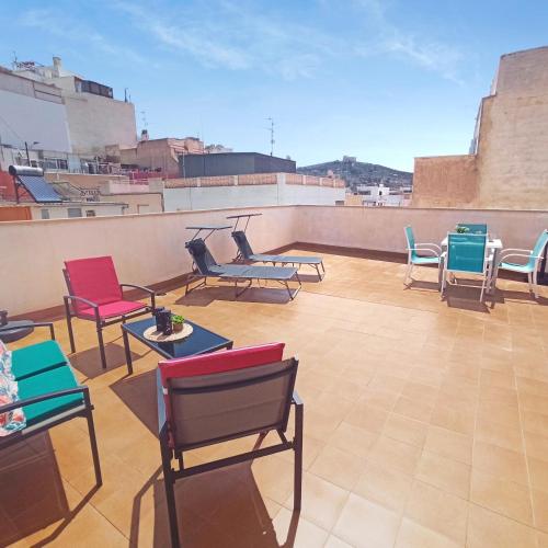 Avenida Principal Gran Terraza Junto a la Playa by Aloha Palma