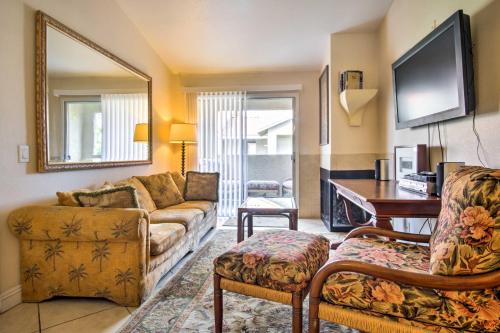 Pet Friendly Las Vegas Condo 1 Mi to the Strip