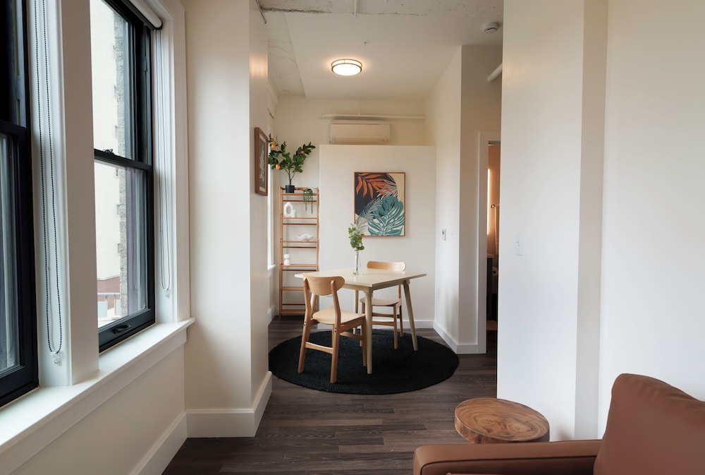 The Standard Downtown Columbus - photo 20