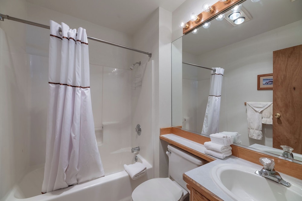 Pend Oreille Shores Resort E26 2 Br Condo - photo 33