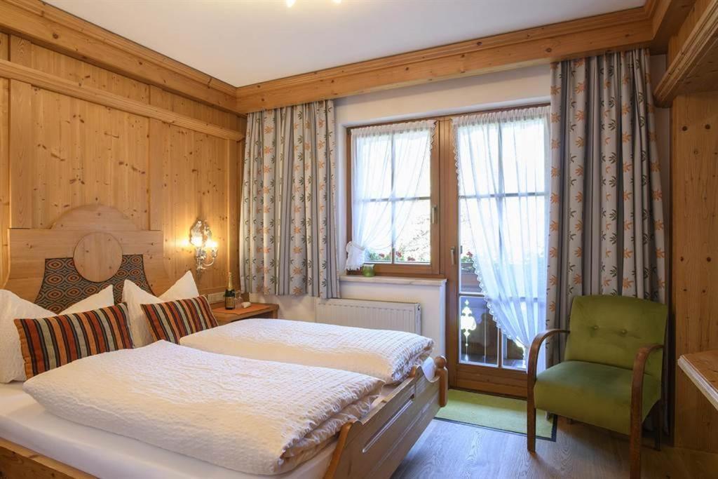 Alpasella Ferienwohnungen — 4-Star Luxury Hotel in Sankt Gallenkirch, Austria