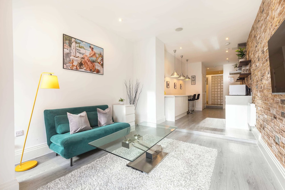 East Putney One Bedroom Gem — 4-Star Luxury Hotel in London, United Kingdom