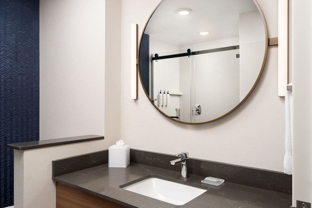 Fairfield by Marriott Inn & Suites Waycross - photo 16