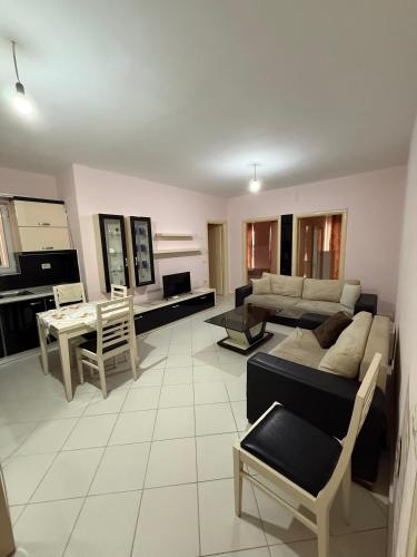Apartament Lola in Pogradec, Albania