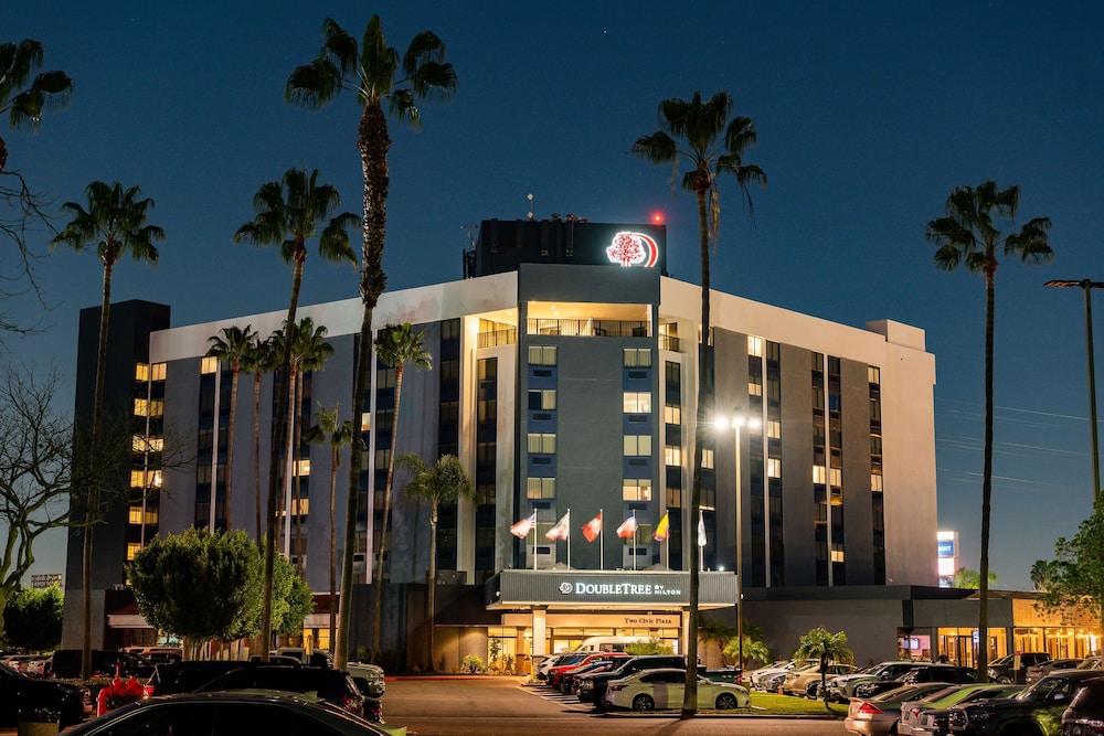 DoubleTree by Hilton Carson - photo 78