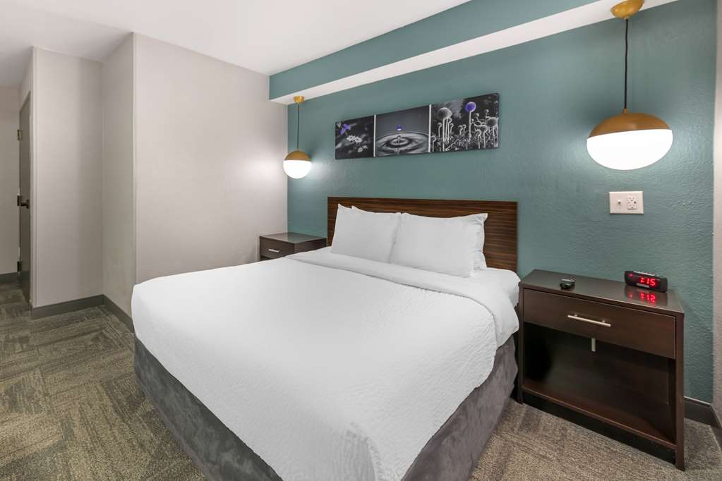Sleep Inn Miami International Airport - photo 35