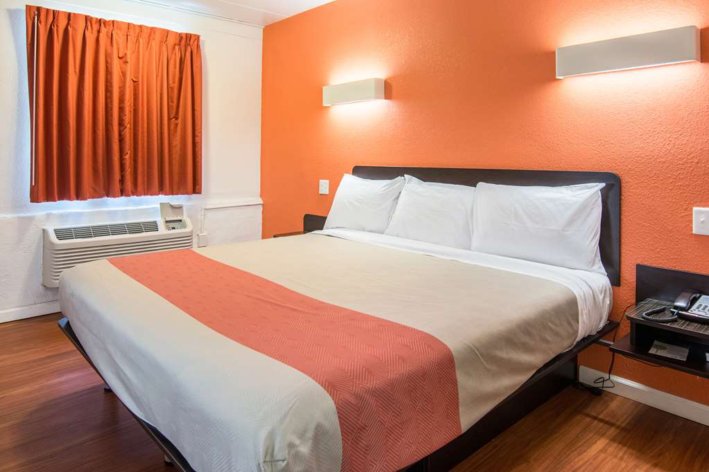 Motel 6 Glassboro NJ Rowan University - photo 10
