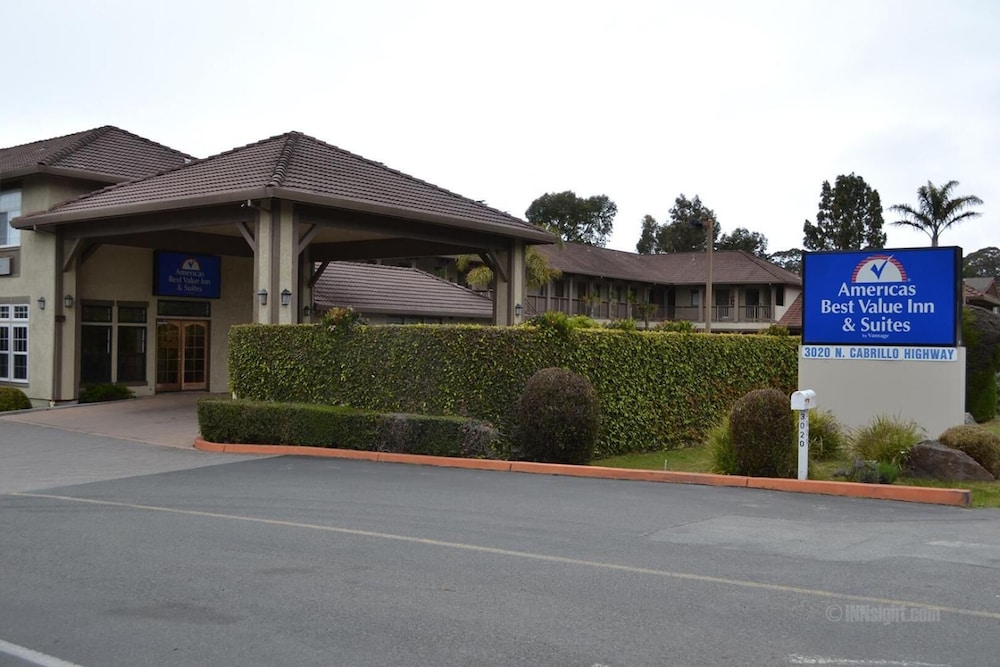 The Miramar Inn and Suites - photo 29