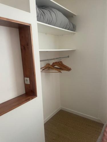 Les sapins verts inspiration deluxe in Saint-Lo, France