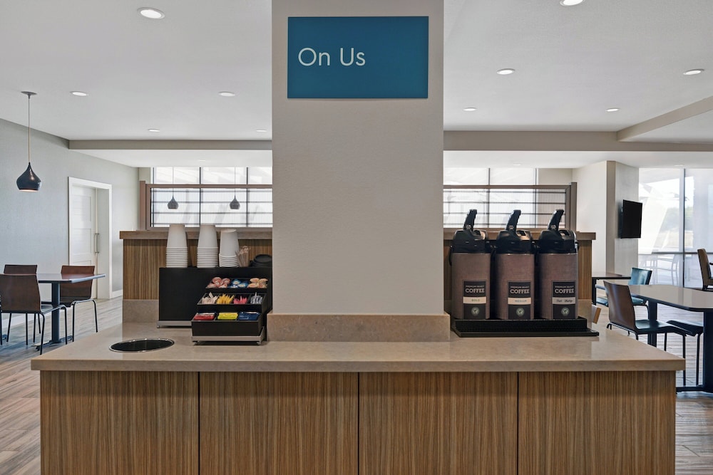 TownePlace Suites by Marriott Sacramento Airport Natomas - photo 43