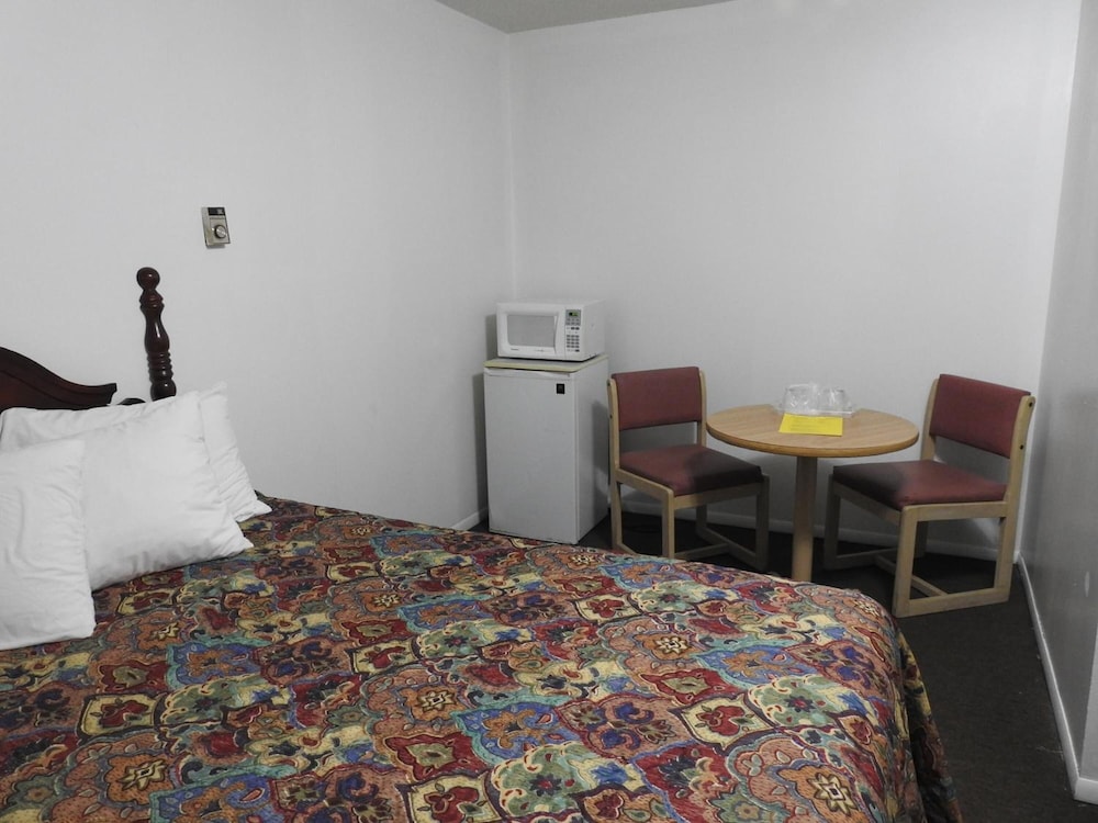 Liberty Motel - photo 12