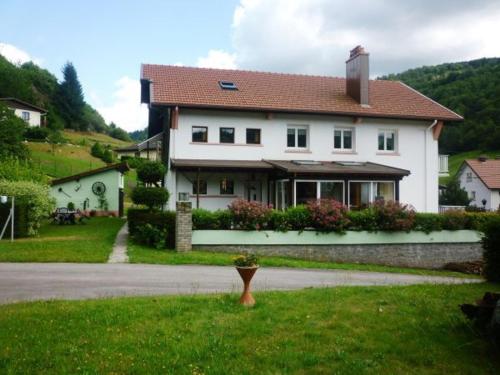 Gite Confortable A La Bresse Proche Centre Ville Nature Et Activites Fr 1 589 97 — La Bresse