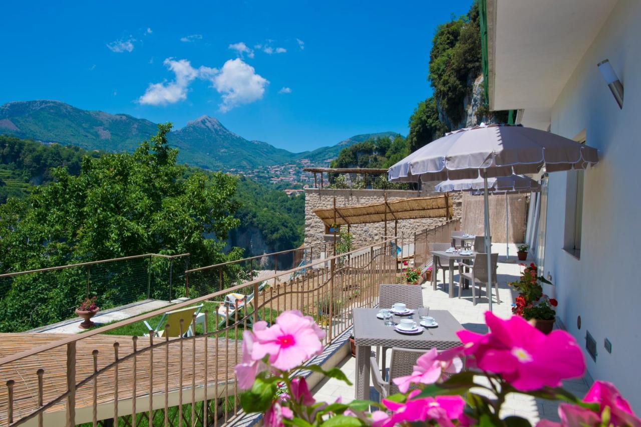 B & B Casanova — 4-Star Luxury Hotel in Agerola, Italy