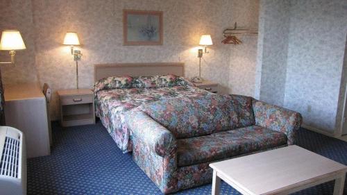 Nisei Inn - photo 4