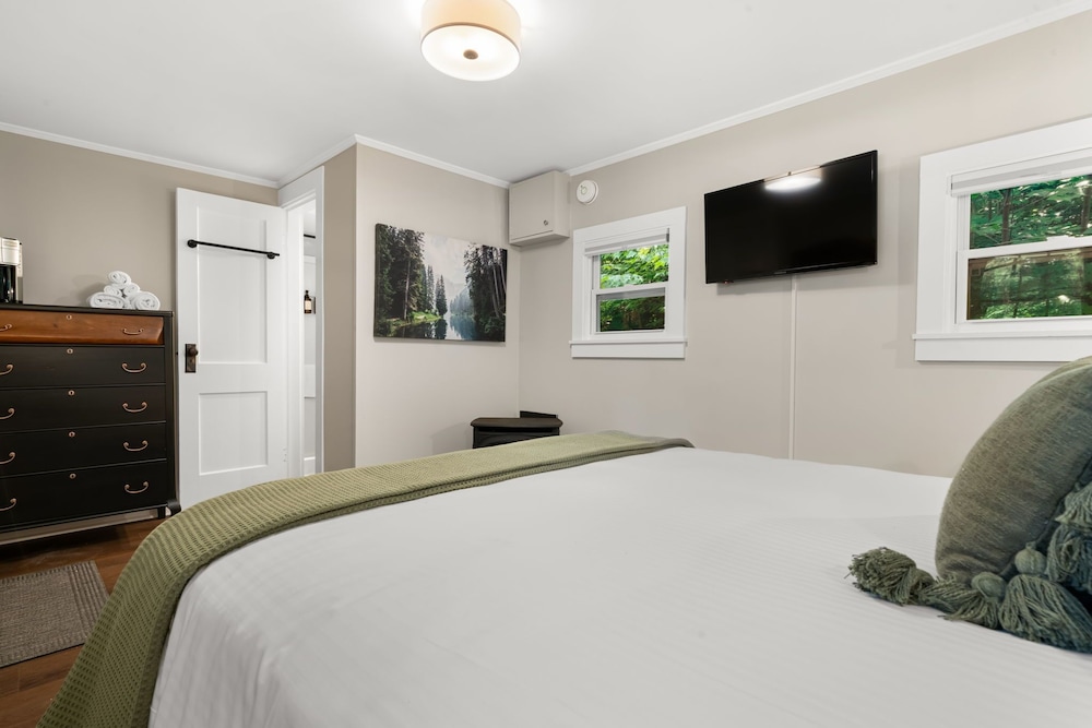 The Aurora Inn & Cottages - photo 54