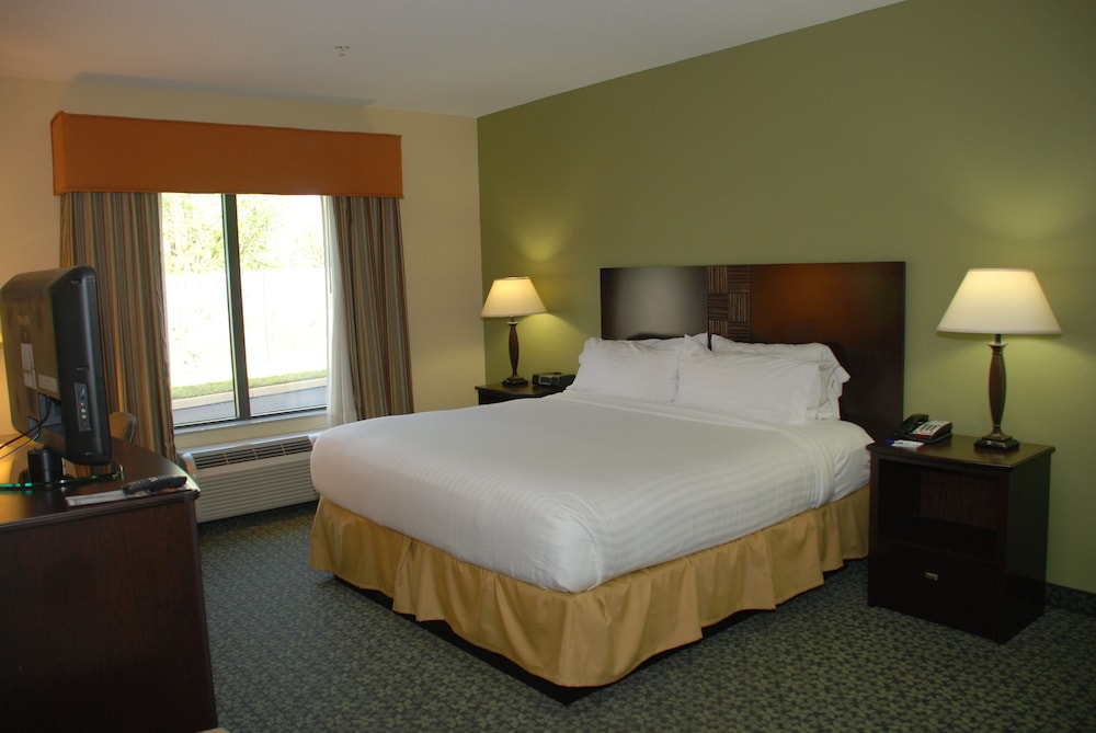 Holiday Inn Express & Suites Covington by IHG - photo 27
