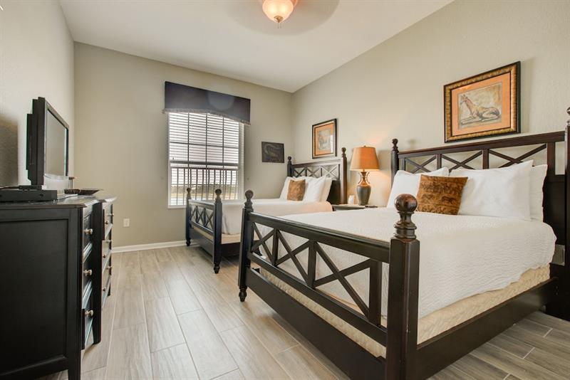 Lakeview Executive Penthouse VR - photo 43