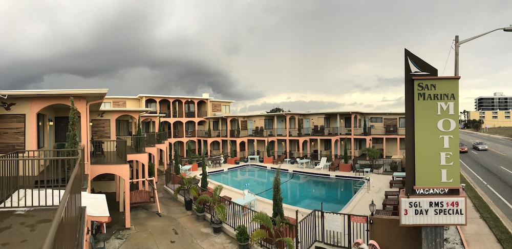 San Marina Motel - photo 35