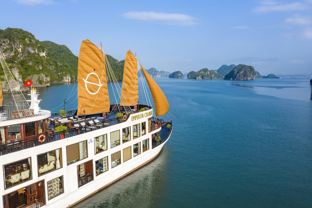 Emperor Cruises Legacy Halong — 5-Star Luxury Hotel in Ha Long, Vietnam