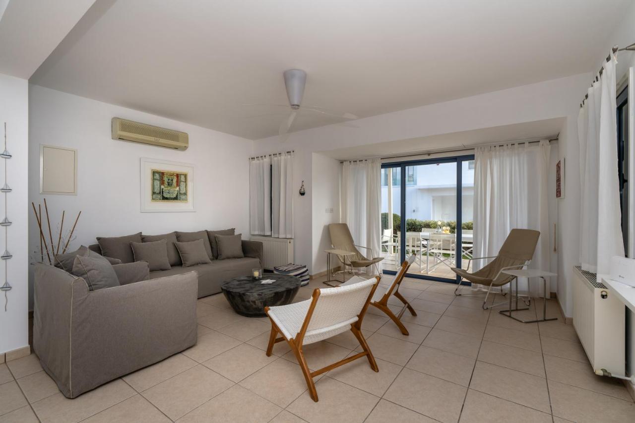 Niki Seaview Villa Dps27