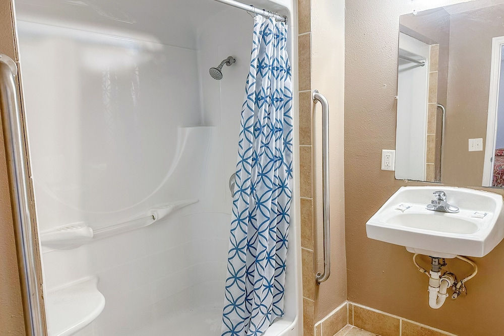 Sparta Seven Motel By OYO near Milledgeville - photo 27