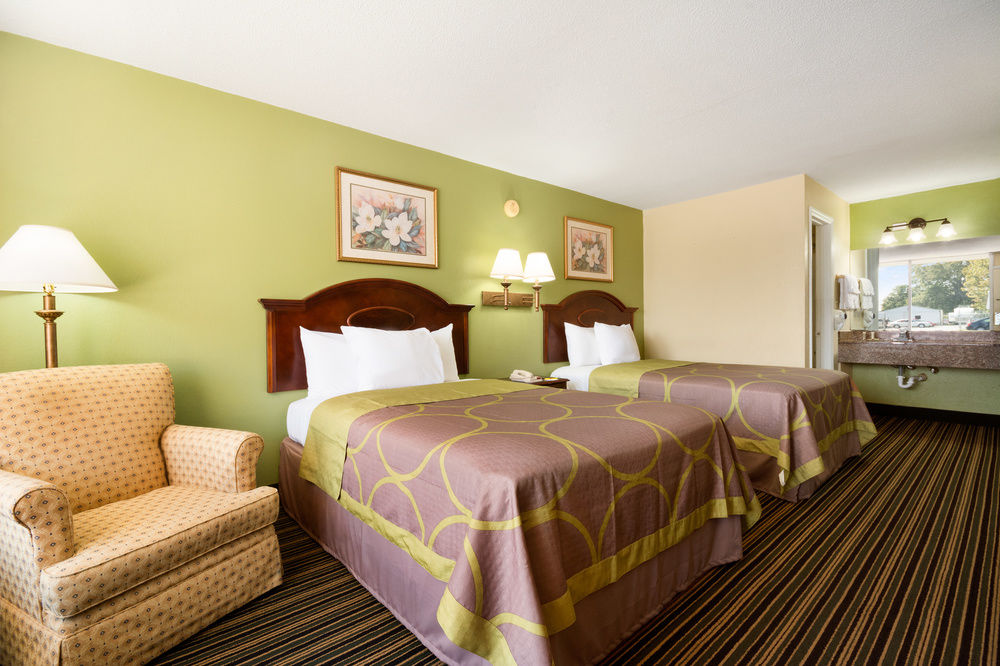 American INN of Orangeburg - photo 9