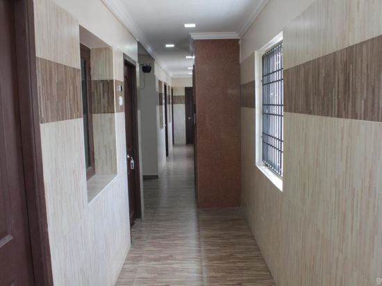 R B Residency - last minute hotel in Chennai
