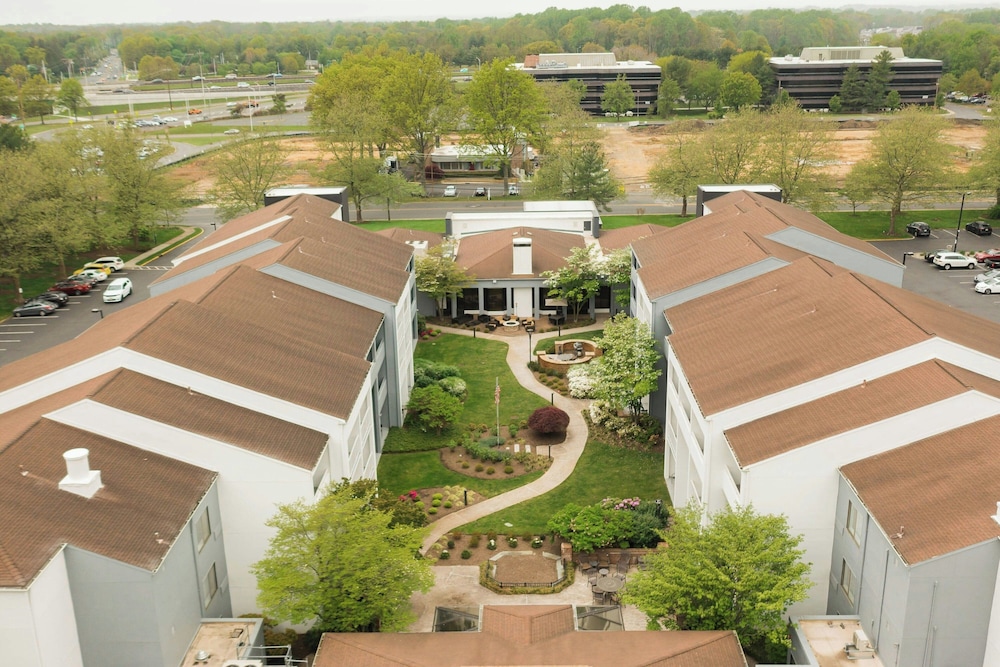 Courtyard by Marriott Lincroft Red Bank - photo 15