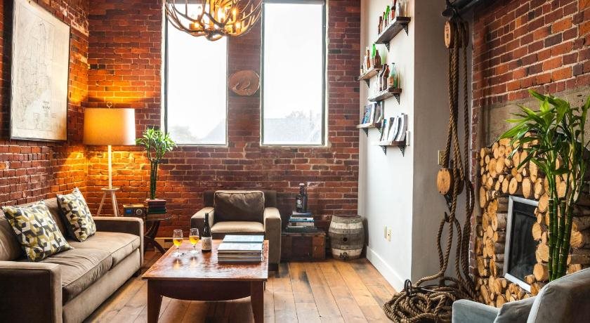The Bow Hotel — Portsmouth