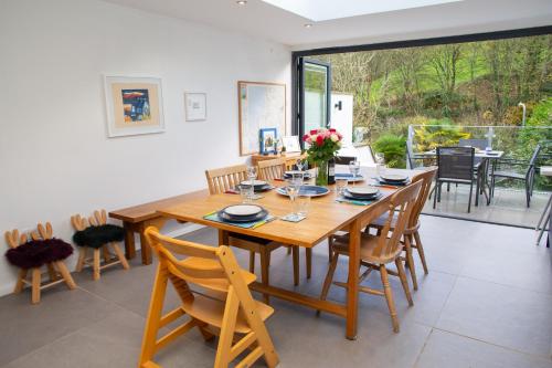 5 Seabird Close Little Haven in Pembroke, United Kingdom