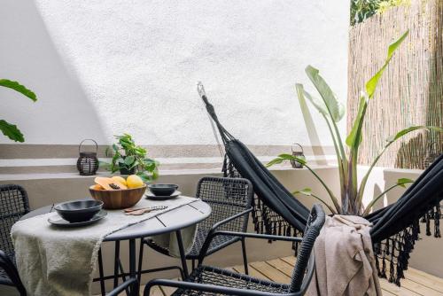 Sandoa 2 bedrooms in Lapa — 4-Star Luxury Hotel in Lisbon, Portugal