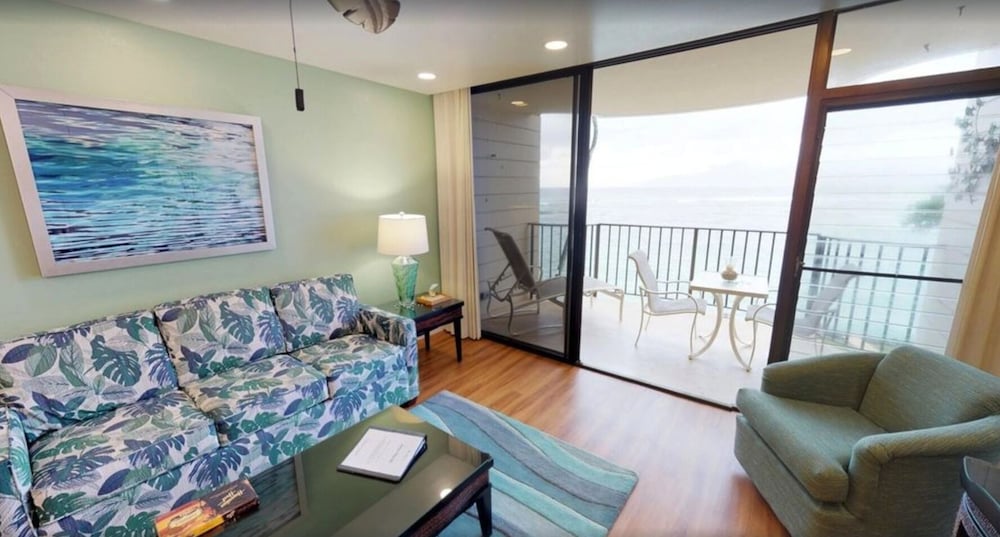 Love & Discover the Place of Your Dreams in 305 Lahaina - photo 28