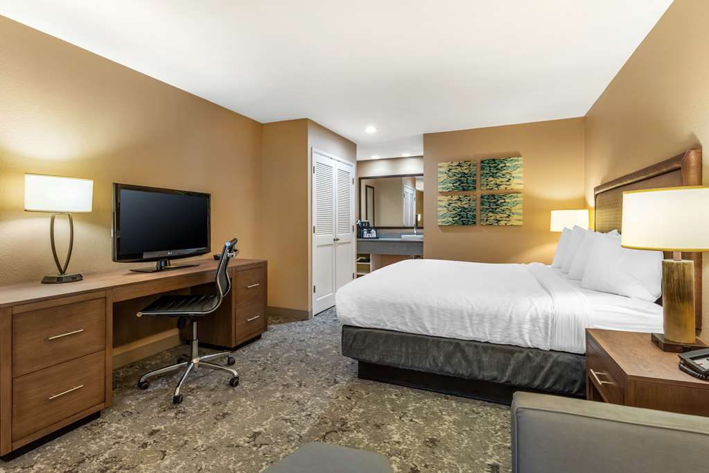 Best Western Plus Inn Scotts Valley - photo 39