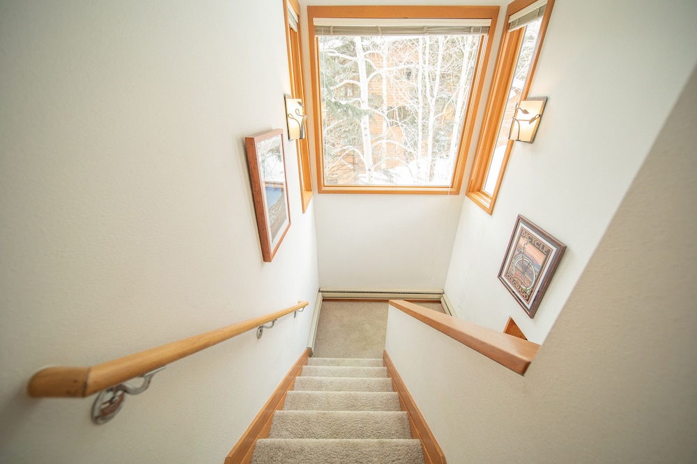 Tennis Townhomes 1326 - photo 33