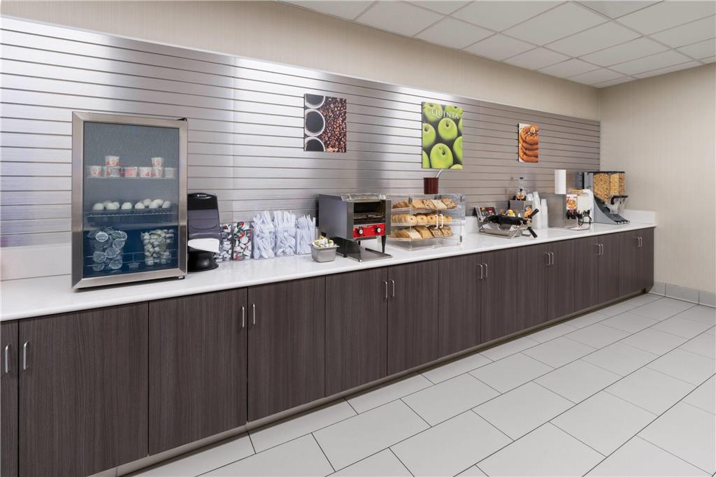 La Quinta Inn by Wyndham Fort Collins - photo 29