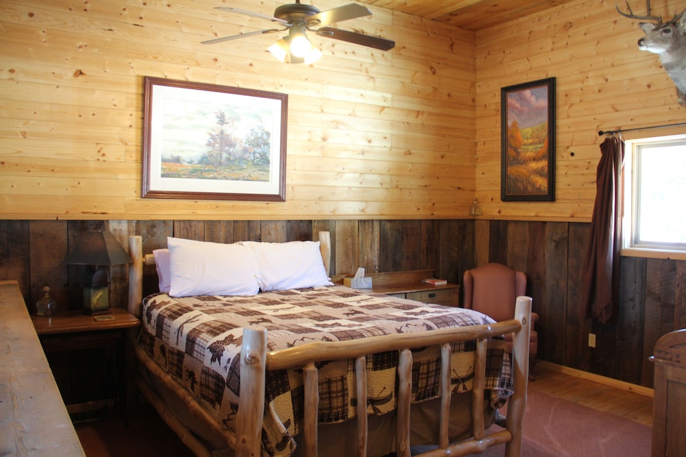 Sugar Loaf Lodge & Cabins - photo 7
