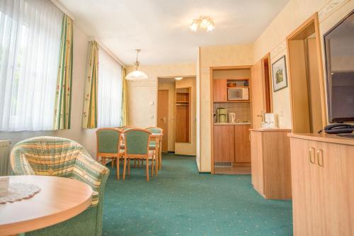 Haus Irmchen — 4-Star Luxury Hotel in Stolberg, Germany