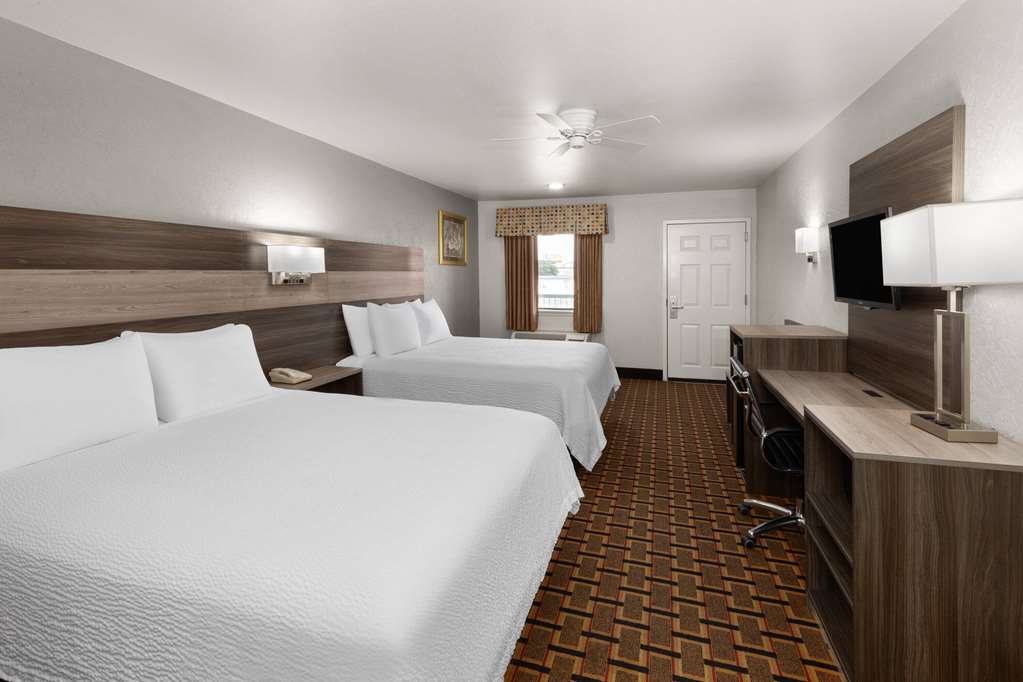 Ramada Limited San Angelo - photo 37