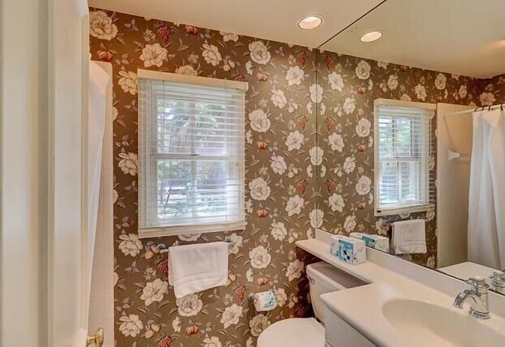 12 Baynard Cove at The Sea Pines Resort Hilton Head Island - photo 3