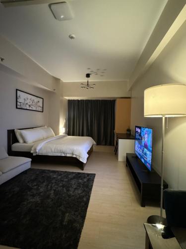 81 Newport Blvd Cluster 5 Unit 3F by Rechelle Nunag in Manila, Philippines