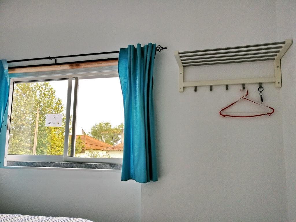 Lisbon Hostel Terminal 3 15036351 — Olivais
