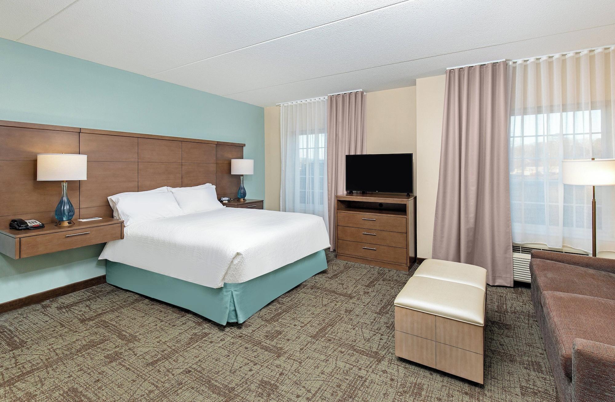 Staybridge Suites Oak Ridge by IHG - photo 19
