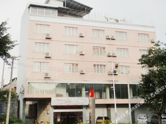 Ruyi Business Hotel — hotel in Heshan