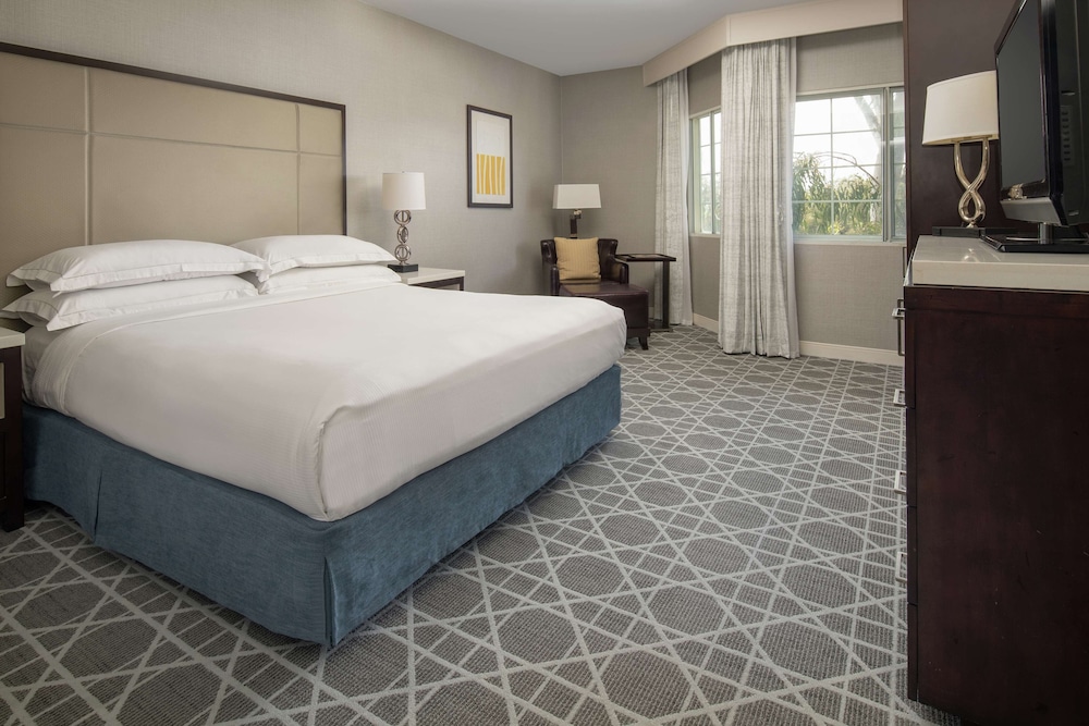 Hilton San Diego Del Mar - photo 12