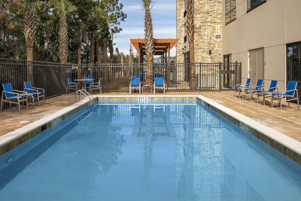 Holiday Inn Express & Suites Kingsland I 95 Naval Base Area by IHG - photo 103
