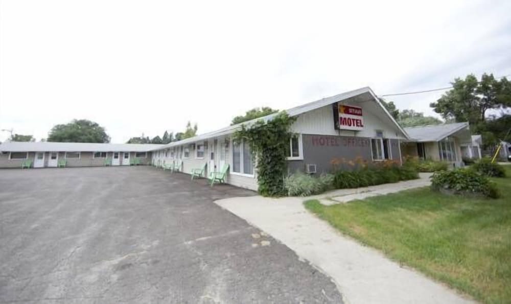 Star Motel — hotel in Morden